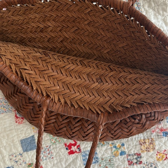 Dragon Diffusion Tan Woven Basket Bag - Picture 4 of 11